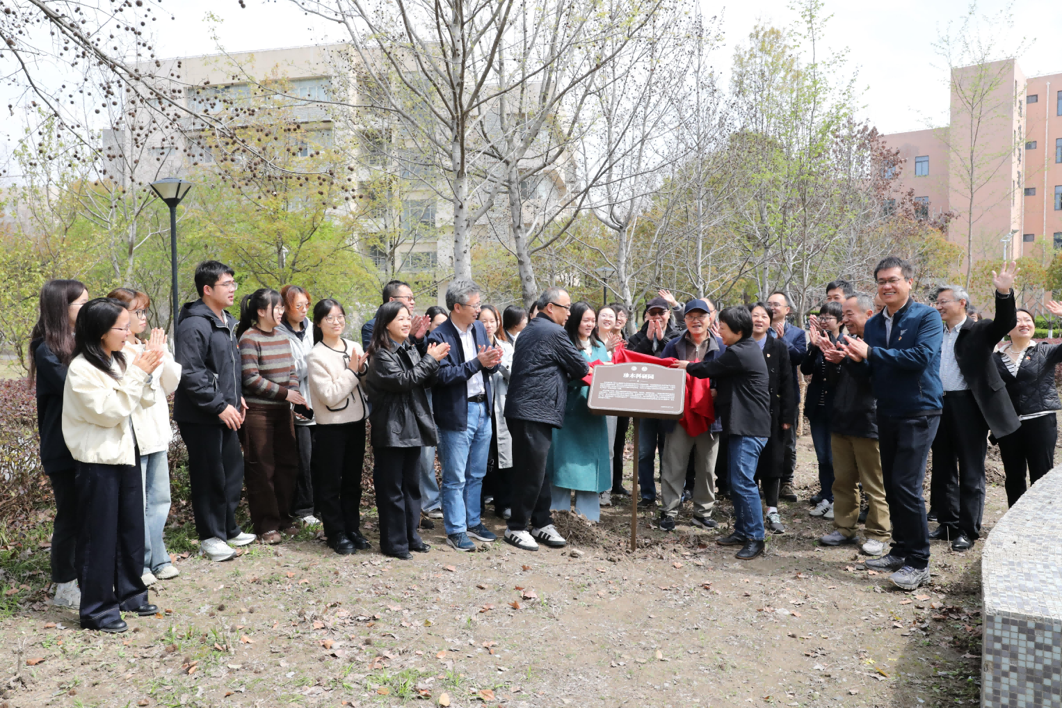图片3png(1)(1).png 图片3png(1)(1).png