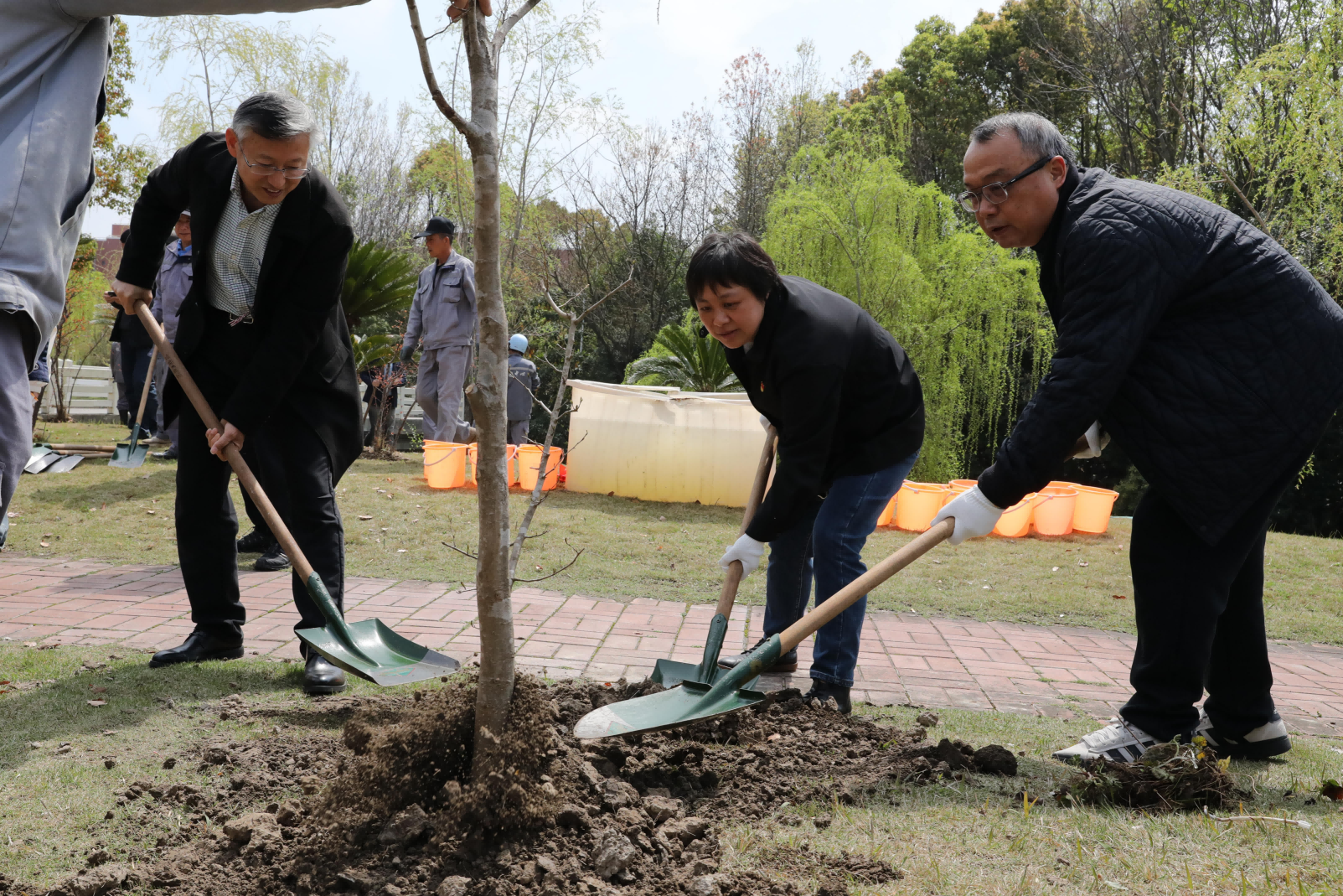 图片4.1(1).png 图片4.1(1).png
